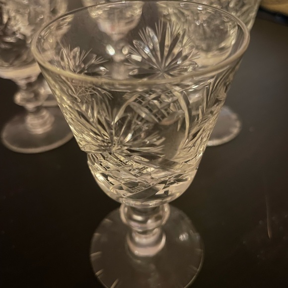 Beautiful Crystal Sherry Glasses - Picture 2 of 5